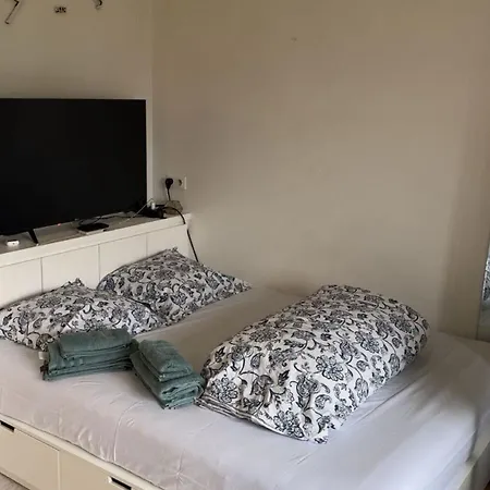 アパート Cozy Center パリ